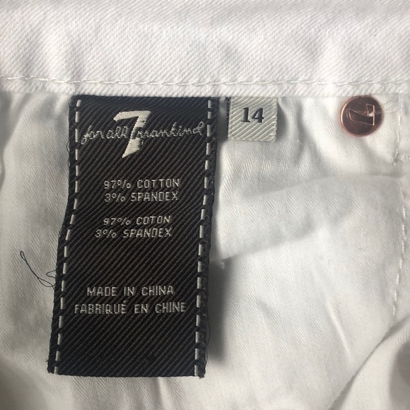 7 for all mankind shorts - Picture 4 of 8